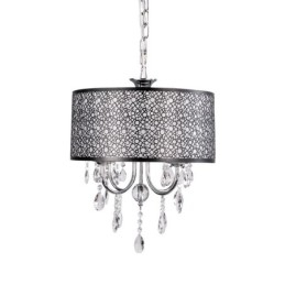Lampadario classico tradizionale in metallo cromato con cristalli trasparenti