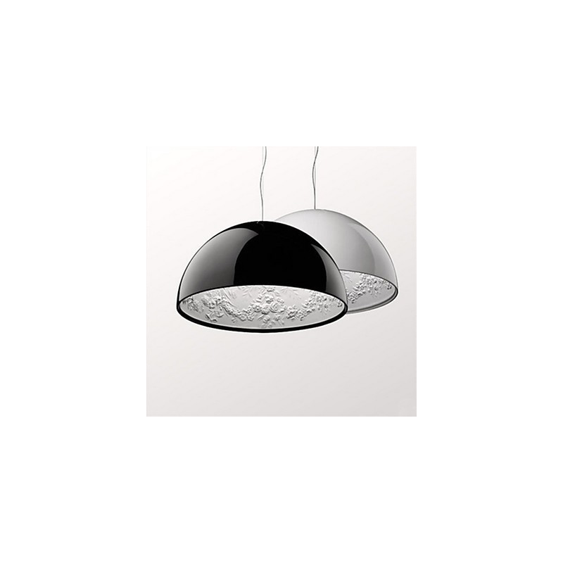 Lampada a sospensione moderna in resina dipinta con paralume in vetro bianco