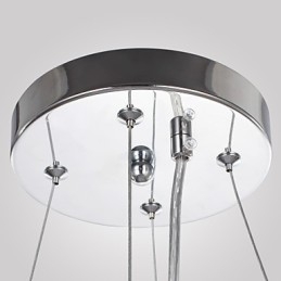 Lampadario classico tradizionale in metallo cromato e cristallo