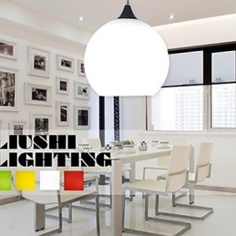 Lampadario a sospensione in vetro colorato semplice e moderno