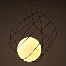 Lampada a sospensione retrò in metallo nero con paralume in vetro bianco