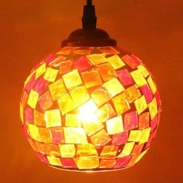 Lampada a sospensione in metallo dipinto moderna e contemporanea
