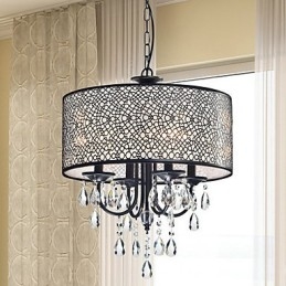 Lampadario classico tradizionale in metallo dipinto e cristallo
