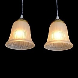 Lampada a sospensione retrò classica in bronzo a 3 luci con paralume in vetro