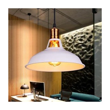 Lampadario rétro in ferro battuto e metallo con finitura bronzo lavorata