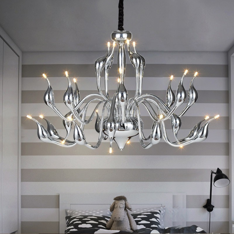 Lampadario moderno a forma di cigno 24 luci cromato con lampadine G4 incluse