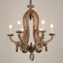 Lampadario vintage in legno chiaro a 6 luci