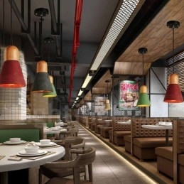 Lampada a sospensione in legno e resina multicolore