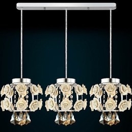 Lampadario a sospensione con fiori e cristalli bianco