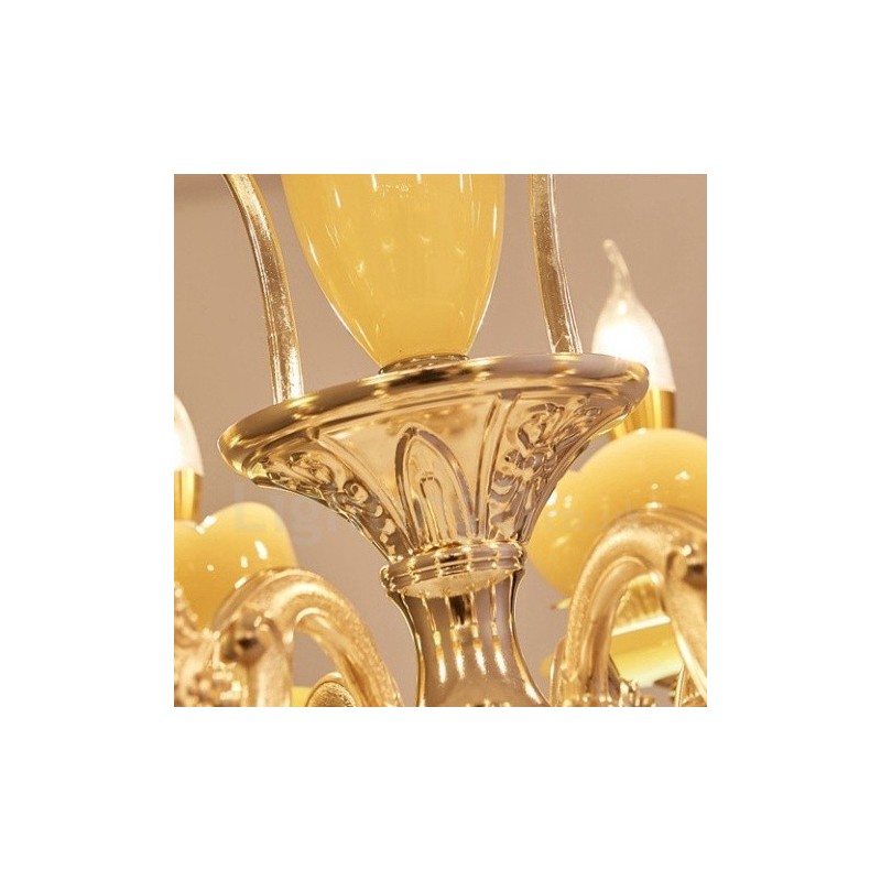 Lampadario classico in metallo con LED integrato a 8 luci 80x70 cm