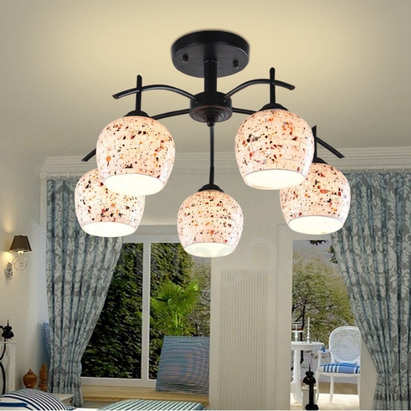 Lampadario mediterraneo 5 luci con paralume in vetro 51x33 cm