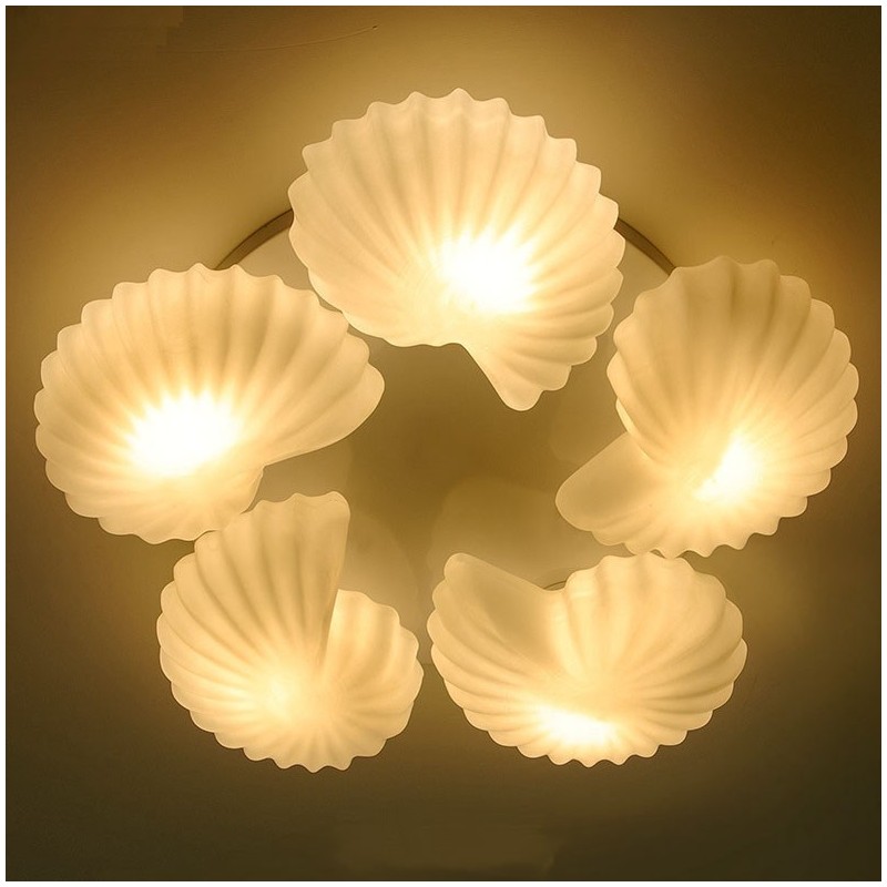 Lampadario classico Conch a 5 luci con paralume in vetro 70 x 16 cm