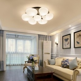 Lampadario classico tradizionale a 7 luci con paralume in vetro 80 x 16 cm