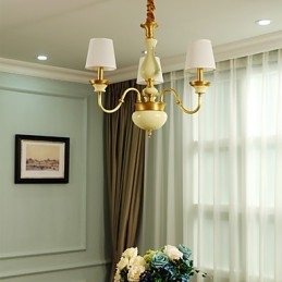 Lampadario in metallo con decorazioni in ceramica, stile country
