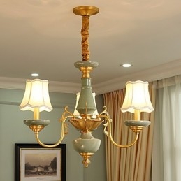 Lampadario rustico in ottone con decorazioni in ceramica OP0