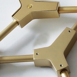 Lampadario a sospensione classico mini in legno e bambù, finitura verniciata
