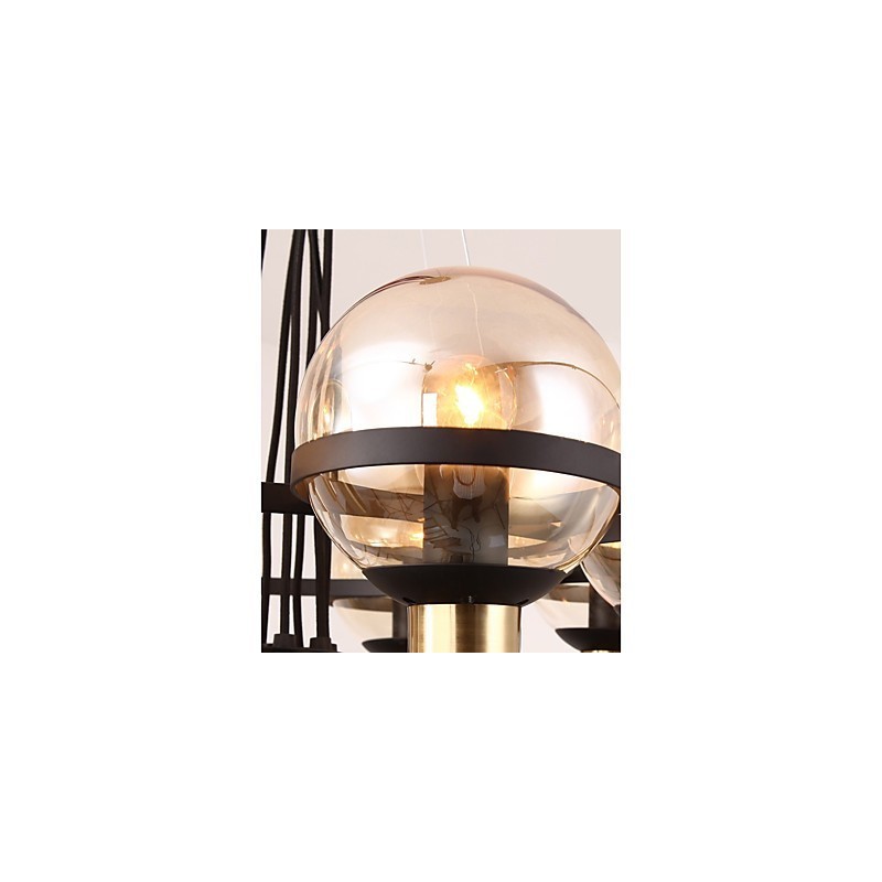 Lampadario personalizzato a 6 luci con paralumi in vetro
