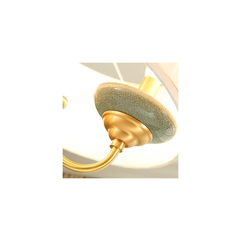 Lampadario in rame con decorazioni in giada
