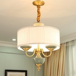 Lampadario in rame con decorazioni in giada