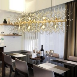 Lampadario classico tradizionale elettroplaccato in metallo e cristallo