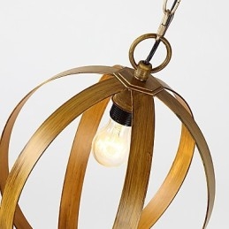 Lampadario industriale in metallo dipinto a mano per interni