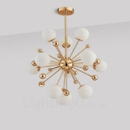 Lampadario moderno contemporaneo 11 luci placcato in rame con paralumi in vetro a sfera bianco 60x60 cm