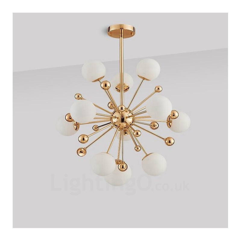 Lampadario moderno contemporaneo 11 luci placcato in rame con paralumi in vetro a sfera bianco 60x60 cm