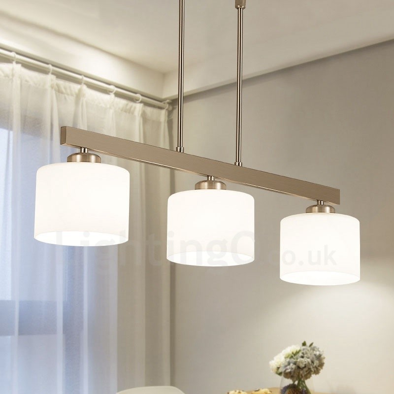 Lampadario moderno cromato a sospensione 3 luci con paralumi in vetro