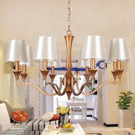 Lampadario classico a 8 luci in stile candela