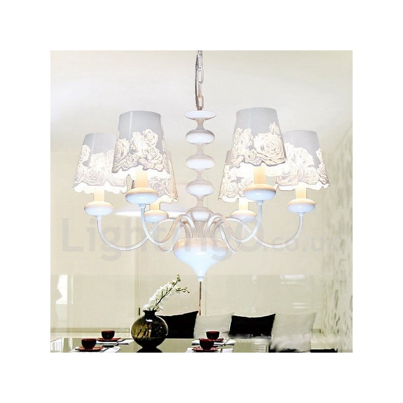Lampadario moderno contemporaneo a 6 luci bianco con paralumi in tessuto e stile candela