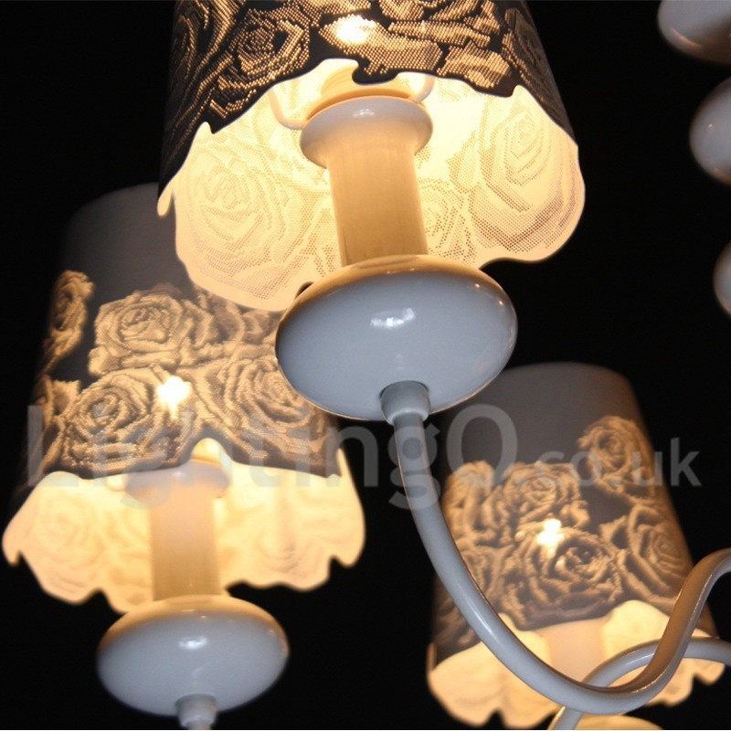 Lampadario moderno contemporaneo a 6 luci bianco con paralumi in tessuto e stile candela