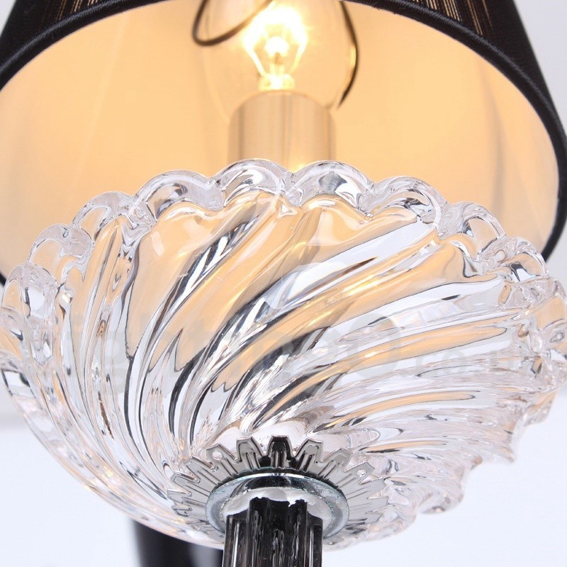 Lampadario contemporaneo a 8 luci stile candela in cristallo K9 bianco