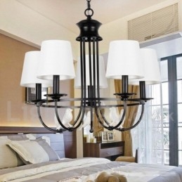 Lampadario retrò nero a 5 luci stile candela con paralumi in tessuto