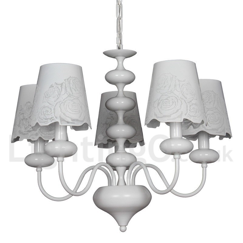 Lampadario moderno contemporaneo bianco a 5 luci stile candela con paralumi in tessuto