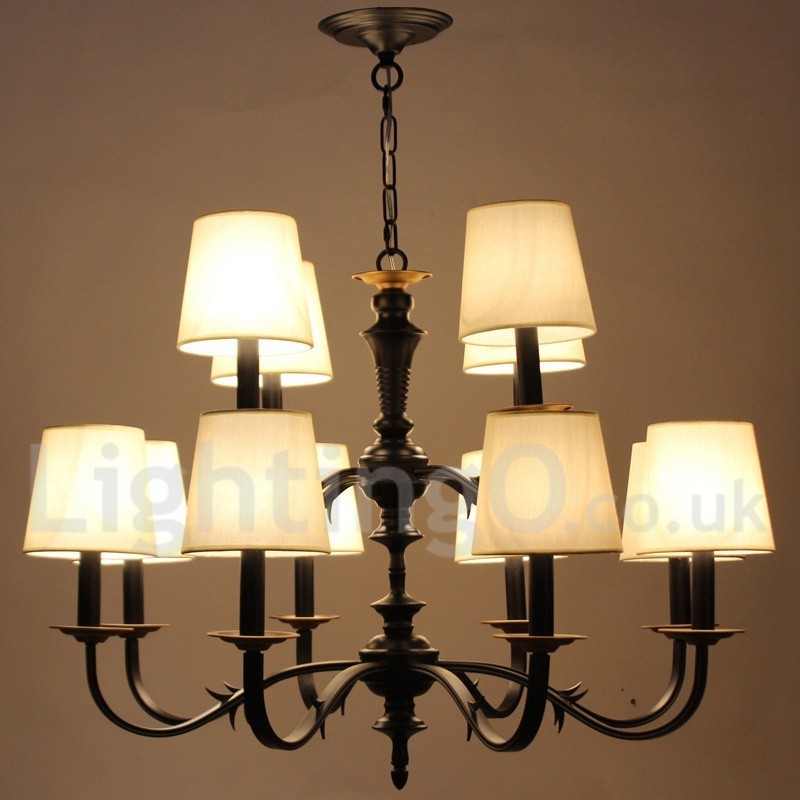Lampadario rustico retrò a 12 luci con paralumi in tessuto, E14