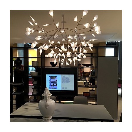 Lampadario moderno minimalista in metallo dorato con LED integrato