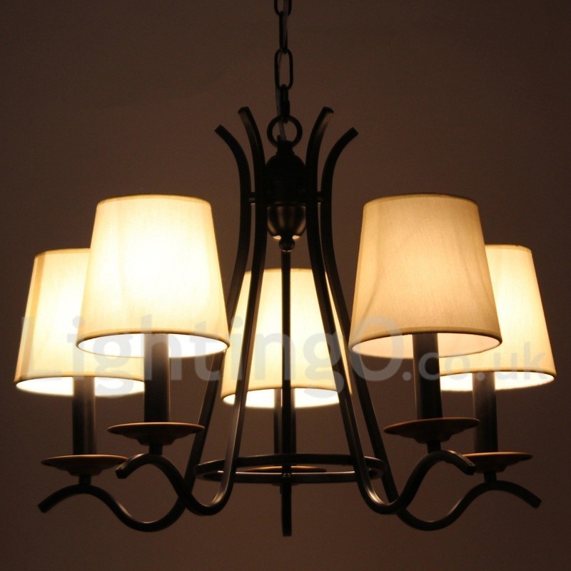 Lampadario a 5 luci stile candela retrò nero E14