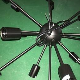 Lampadario Sputnik minimalista radiale a 18 luci