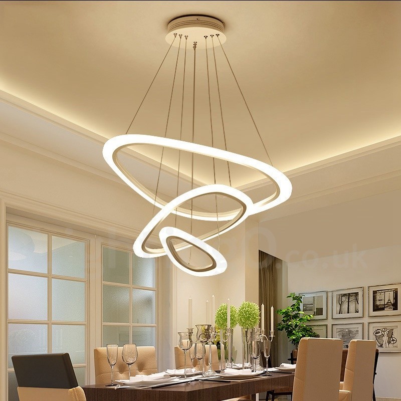 Lampada a sospensione LED a 3 luci in lega di alluminio con paralume in acrilico, dimmerabile con telecomando