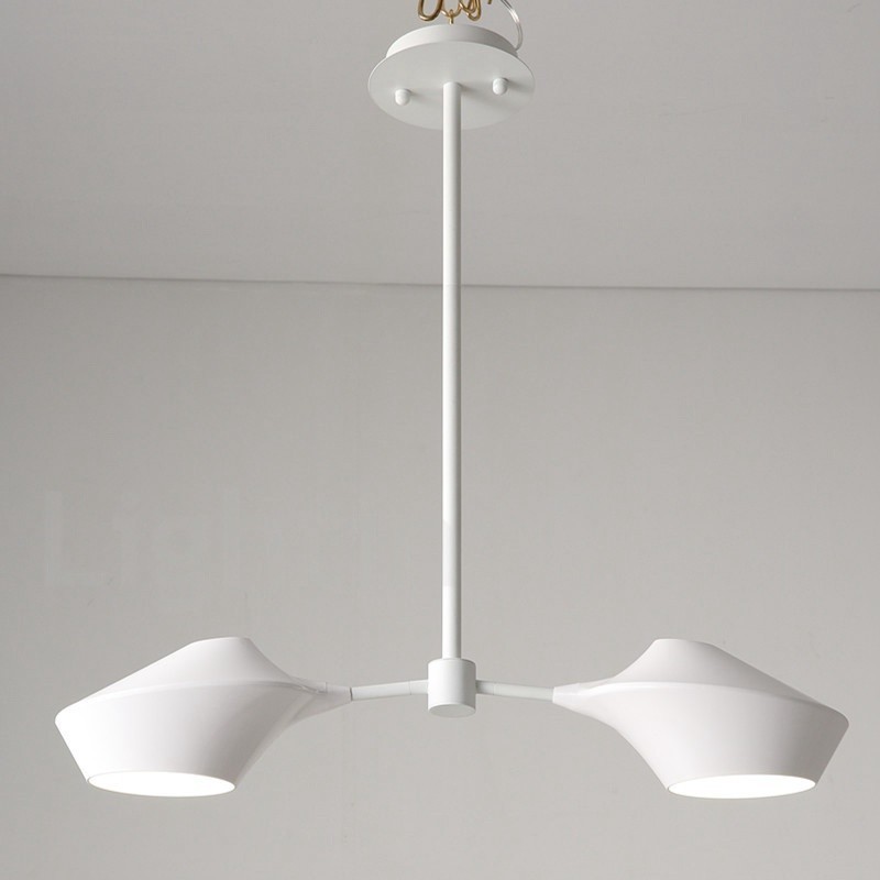 Lampadario moderno contemporaneo a tubi con paralumi in acrilico bianco e nero E14