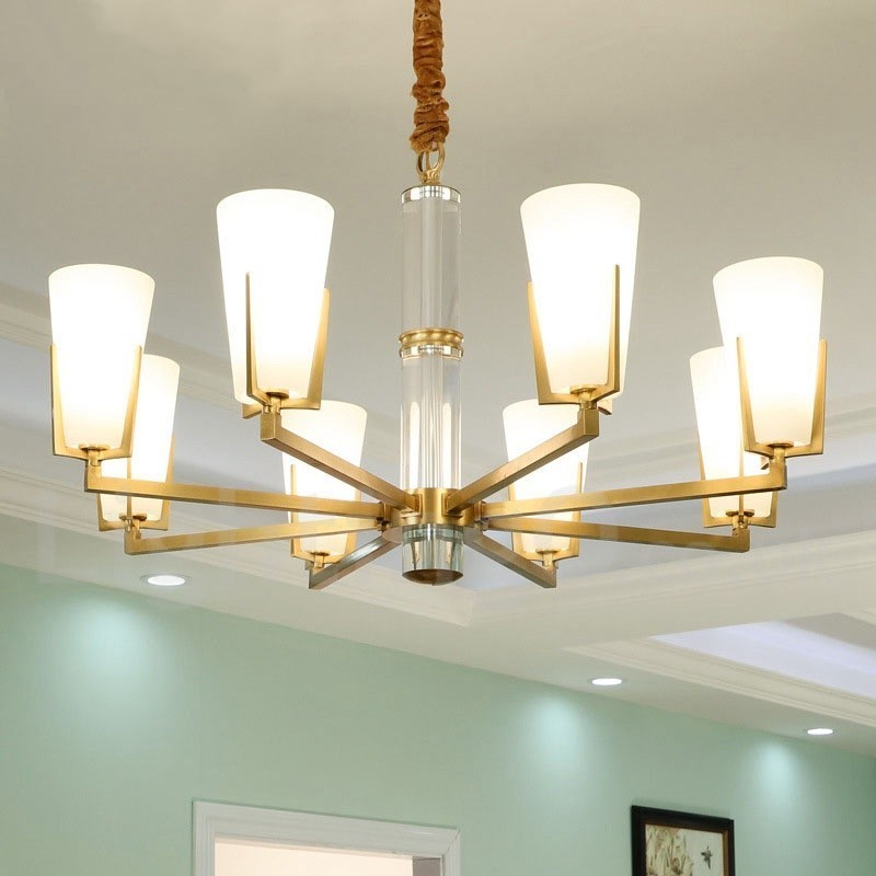 Lampadario sospeso in ottone e cristallo retrò vintage con paralumi in vetro