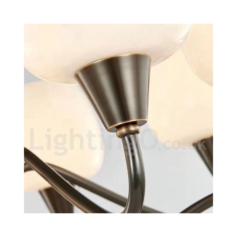 Lampadario a candela retrò vintage in ottone con paralumi in vetro