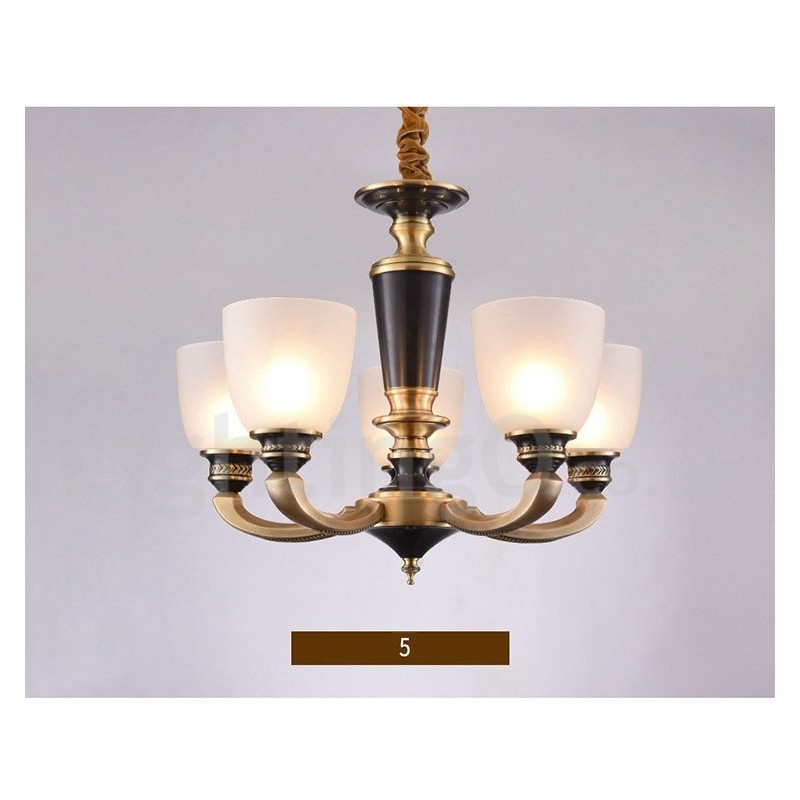 Lampadario a candela in ottone con paralumi in vetro, stile rustico retrò vintage