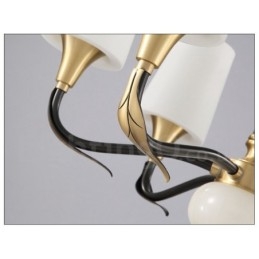 Lampadario a sospensione rustico retrò vintage in ottone con paralumi in vetro e pietra