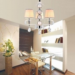 Lampadario moderno in tessuto beige 3 luci con anello argento e giada bianca