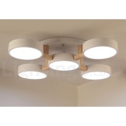 Lampadario moderno nordico in legno con paralume in acrilico