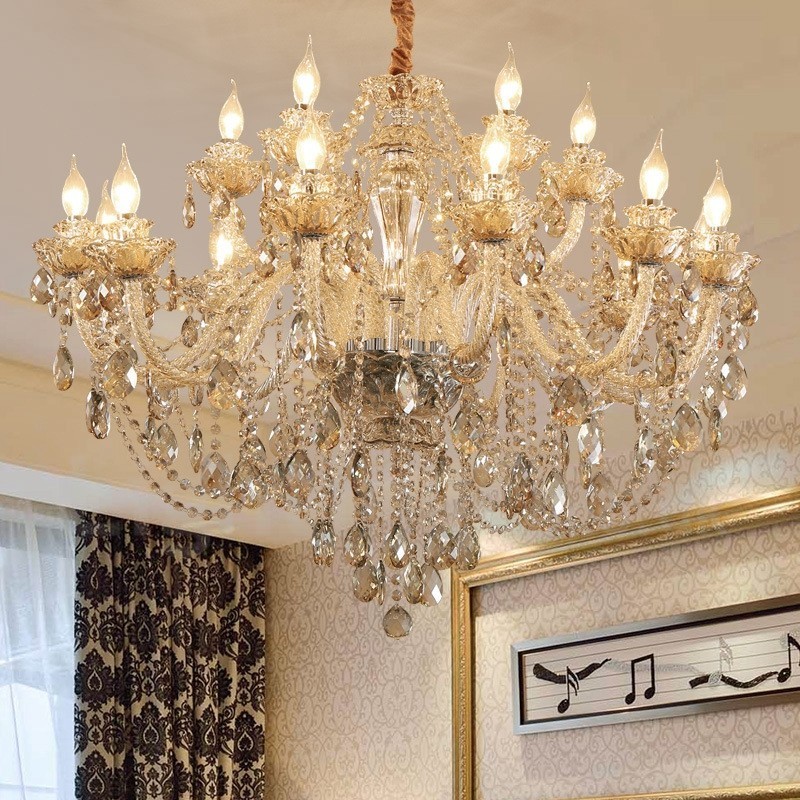 Lampadario in cristallo cognac a 18 luci (12+6) con candele, 2 livelli