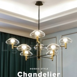 Lampadario classico a 8 luci con finitura elettrolitica e paralumi in vetro