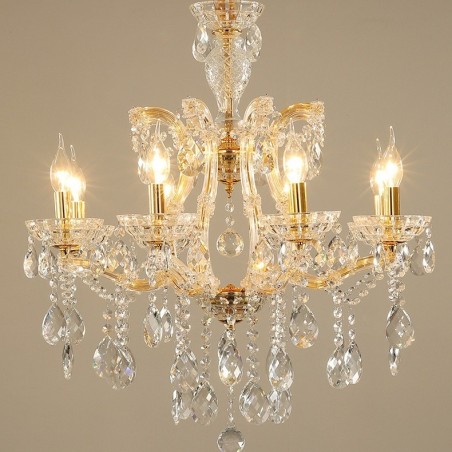 Lampadario in cristallo dorato a 8 luci