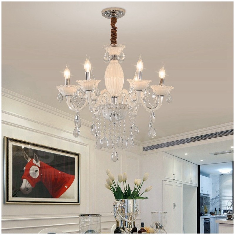 Lampadario a 6 luci in cristallo bianco stile candela